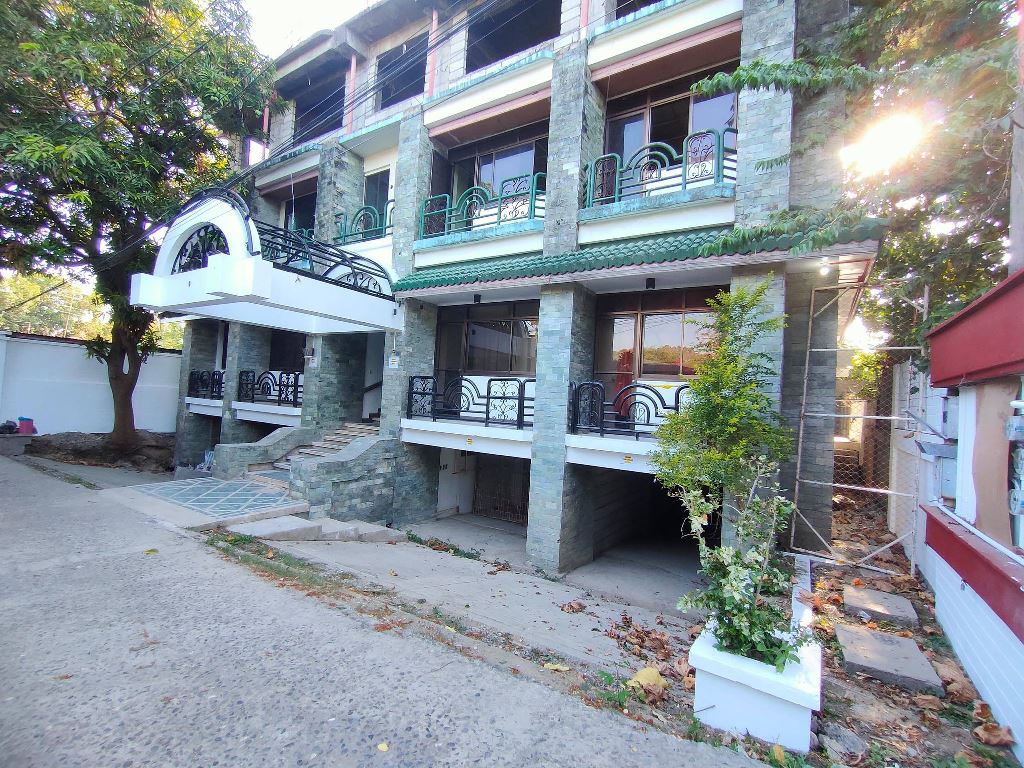 Titled Commercial Building for sale or for lease San Fernando City, La Union (Income Generating)