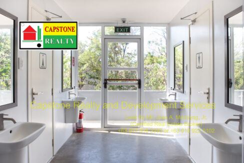 2nd floor bathrooms access