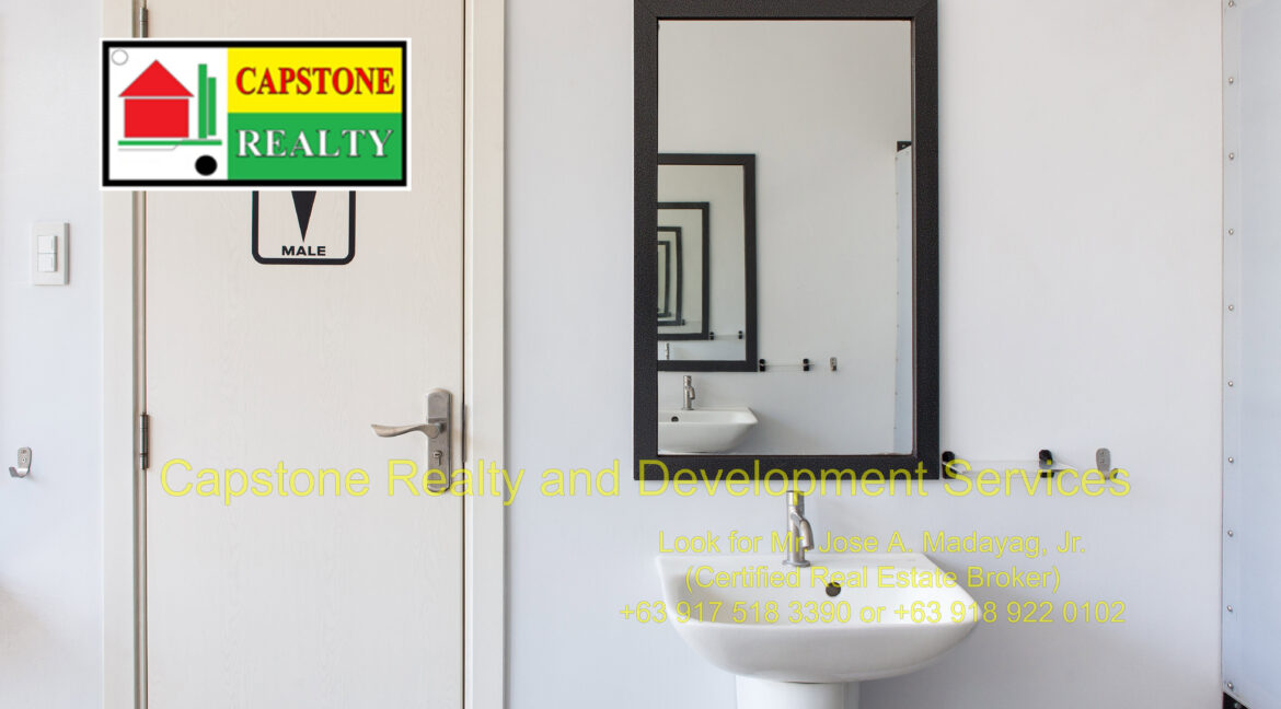 2nd floor external sink with mirror